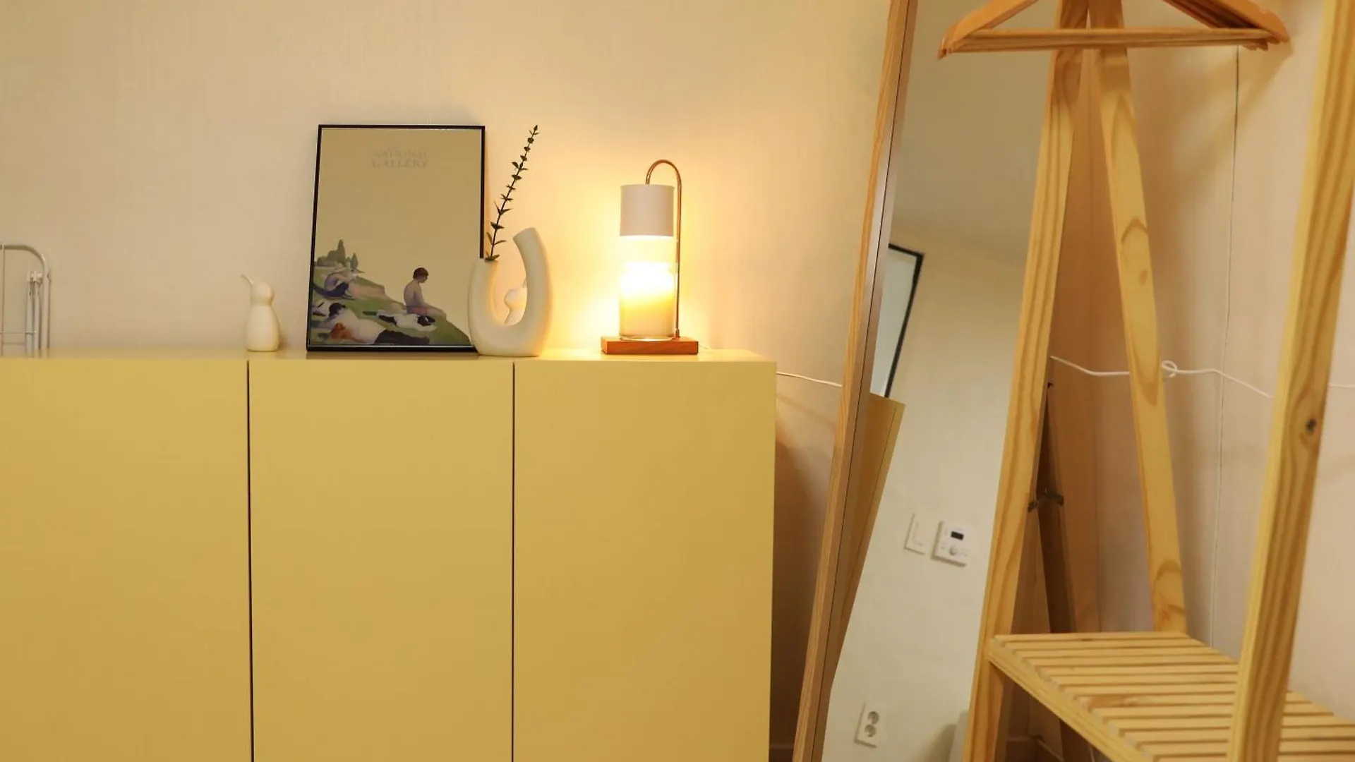 Apartament Yellow Wood Vibe - 2 Min Walk From Konkuk Univ Station Seul